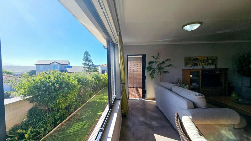 3 Bedroom Property for Sale in Reebok Western Cape